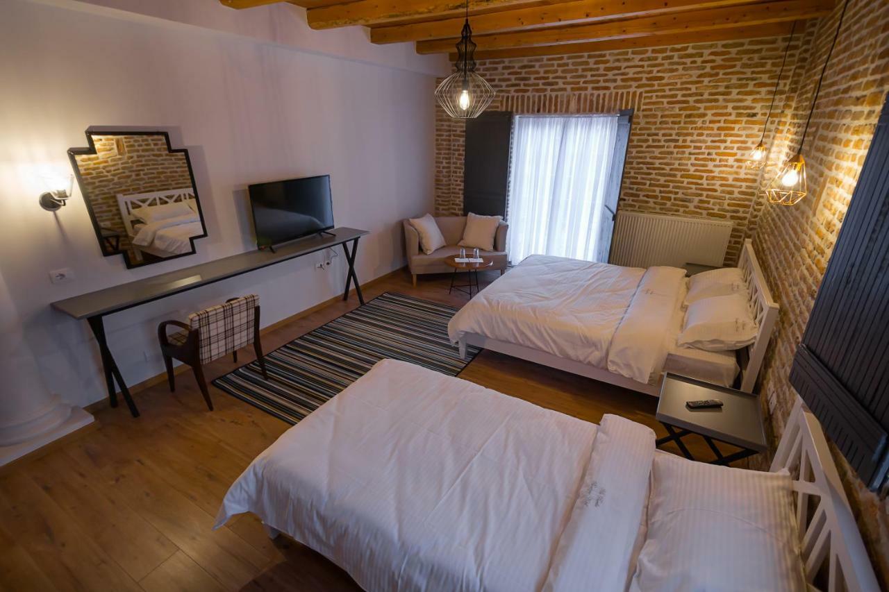 Barba Boutique Hotel Корча Екстер'єр фото