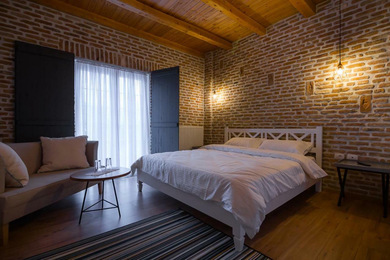 Barba Boutique Hotel Корча Екстер'єр фото