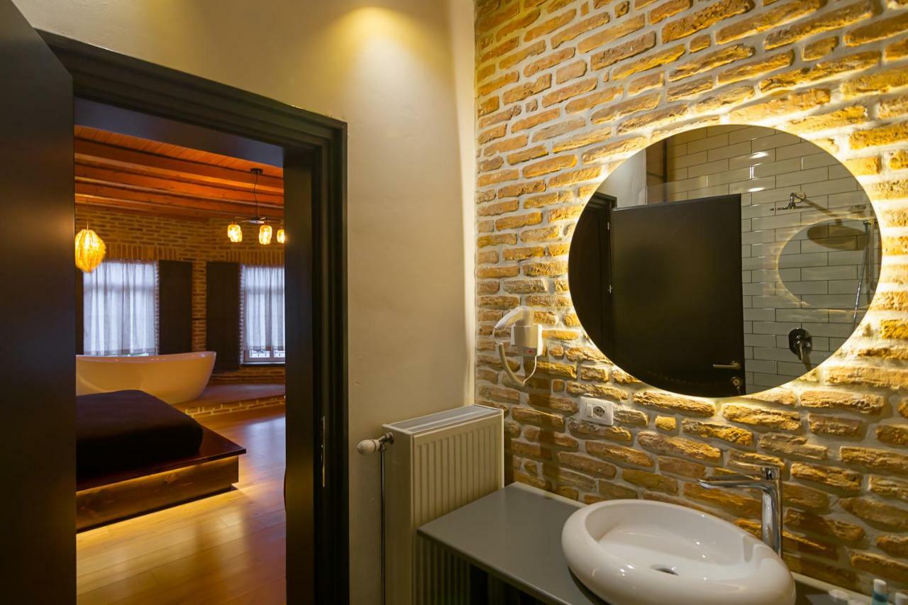Barba Boutique Hotel Корча Екстер'єр фото