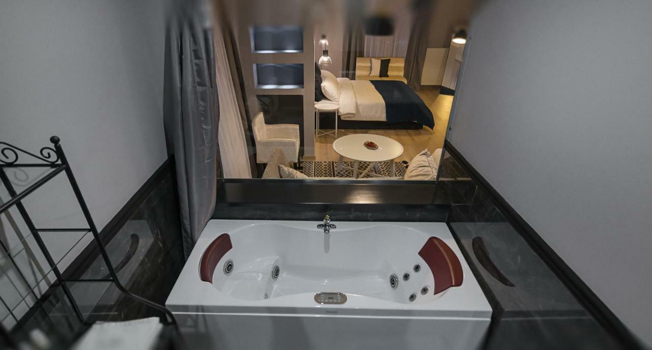 Barba Boutique Hotel Корча Екстер'єр фото
