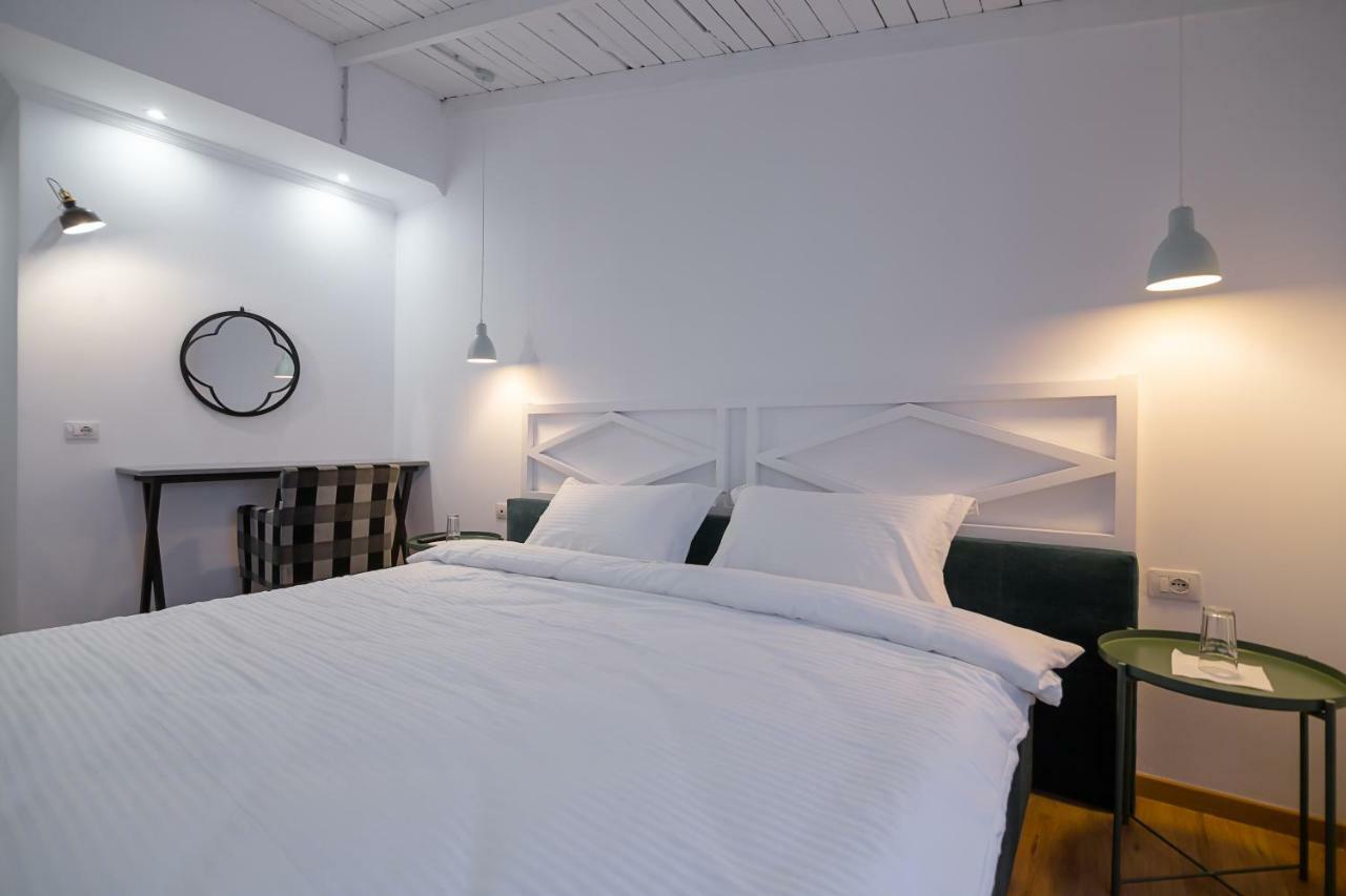 Barba Boutique Hotel Корча Екстер'єр фото