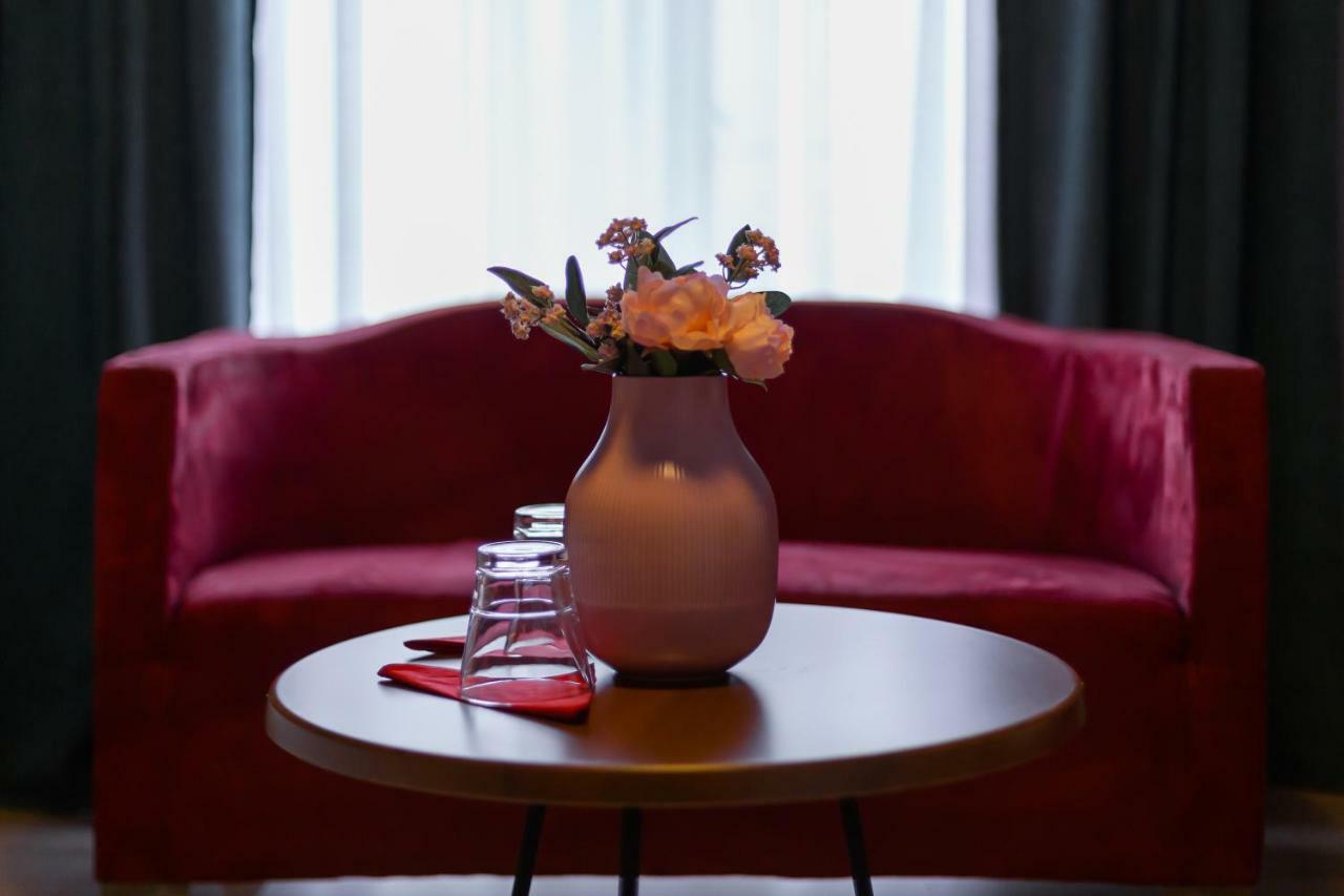 Barba Boutique Hotel Корча Екстер'єр фото